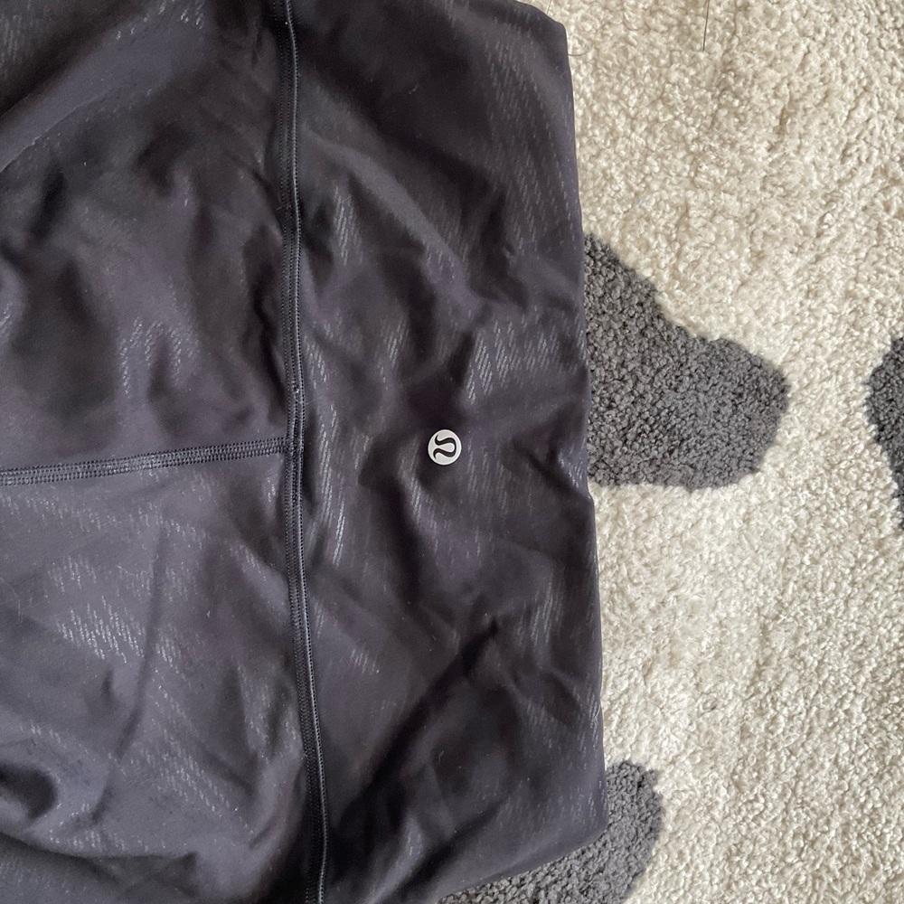 Patterned Lululemon Leggings - image 3